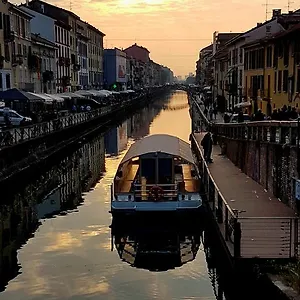 The Boheme Vintage Junior ---- Cozy & Quiet & Comfortable With Private Bathroom & Fully Equipped Kitchenette & Cozy Balcony - Lift To 4th Floor - Metro' -green Subway Porta Genova 2* Milan